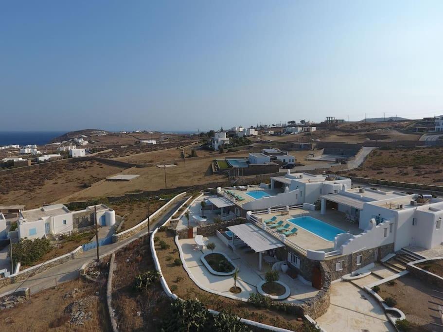 Villa Chaniotis Jacuzzi & Pool Mykonos Town Exterior photo